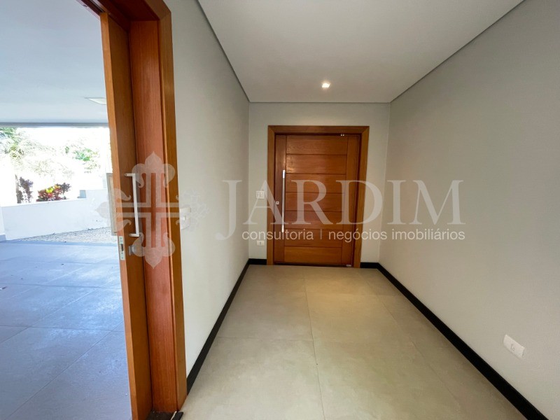 Casa de Condomínio à venda com 3 quartos, 250m² - Foto 5