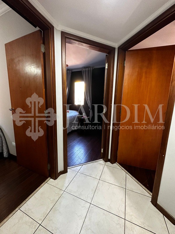 Apartamento à venda com 3 quartos, 110m² - Foto 9