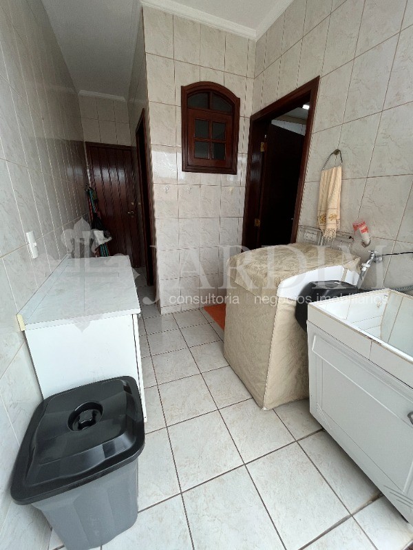 Sobrado à venda com 3 quartos, 260m² - Foto 58