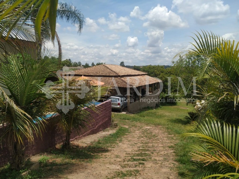 Fazenda à venda com 3 quartos, 1260m² - Foto 3