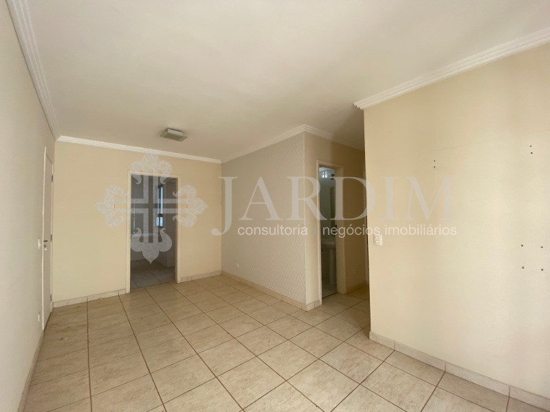 Apartamento à venda com 3 quartos, 70m² - Foto 3