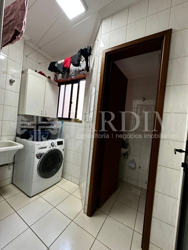 Apartamento à venda com 3 quartos, 110m² - Foto 21