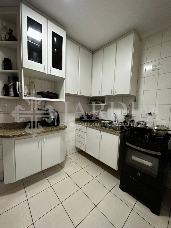 Apartamento à venda com 3 quartos, 110m² - Foto 19