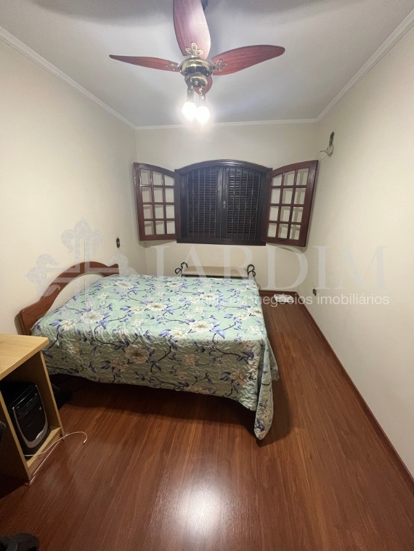 Sobrado à venda com 3 quartos, 260m² - Foto 33