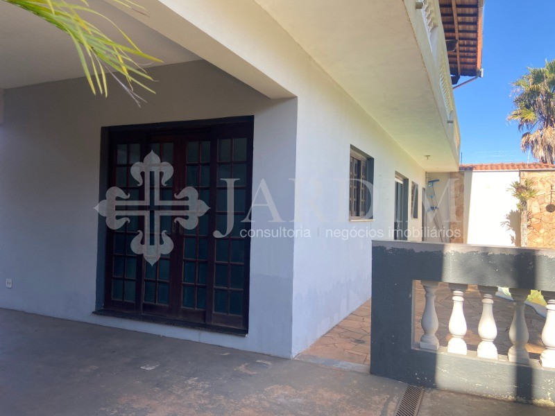 Fazenda à venda com 3 quartos, 1250m² - Foto 4