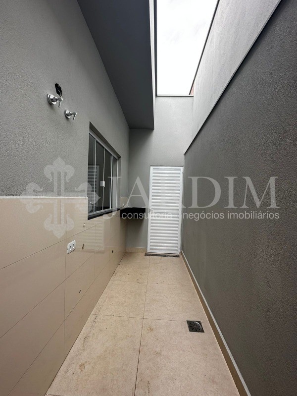 Casa de Condomínio à venda com 3 quartos, 201m² - Foto 31