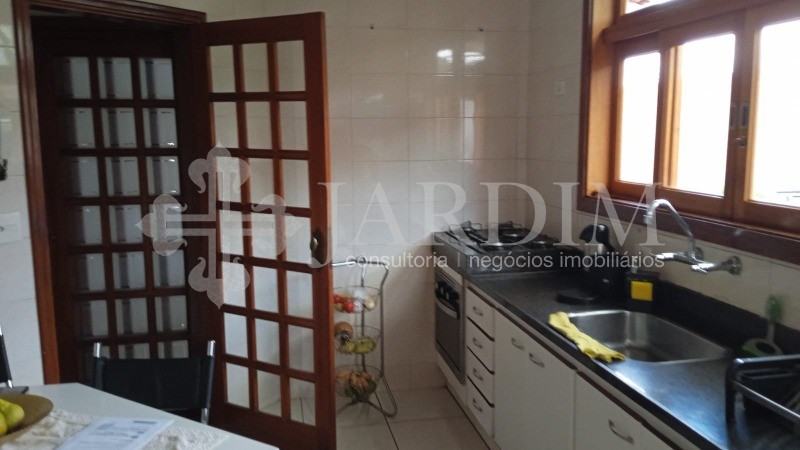 Casa à venda com 3 quartos, 375m² - Foto 39