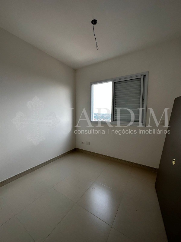 Apartamento à venda com 3 quartos, 86m² - Foto 11