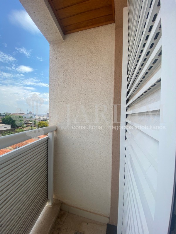 Apartamento à venda com 3 quartos, 98m² - Foto 11