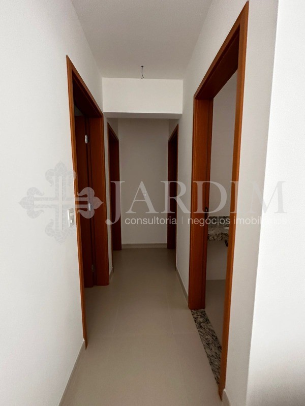 Apartamento à venda com 3 quartos, 86m² - Foto 8