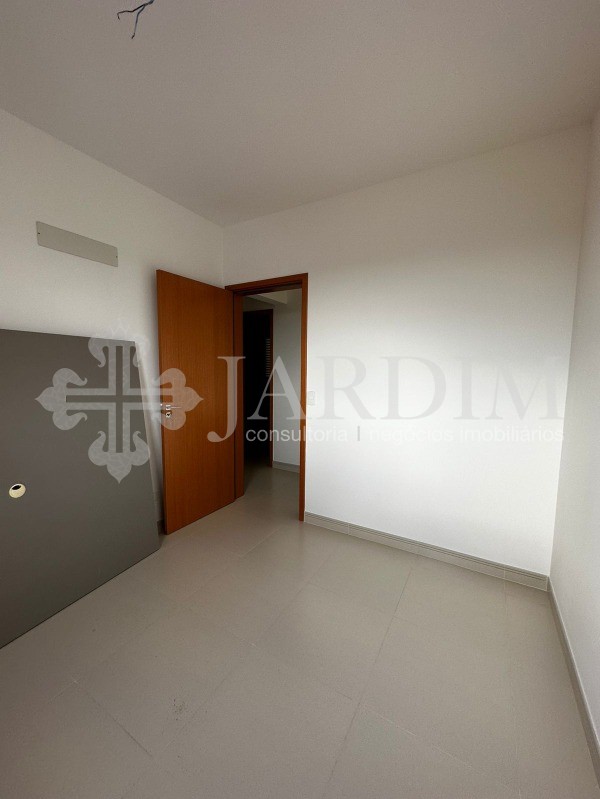 Apartamento à venda com 3 quartos, 86m² - Foto 10