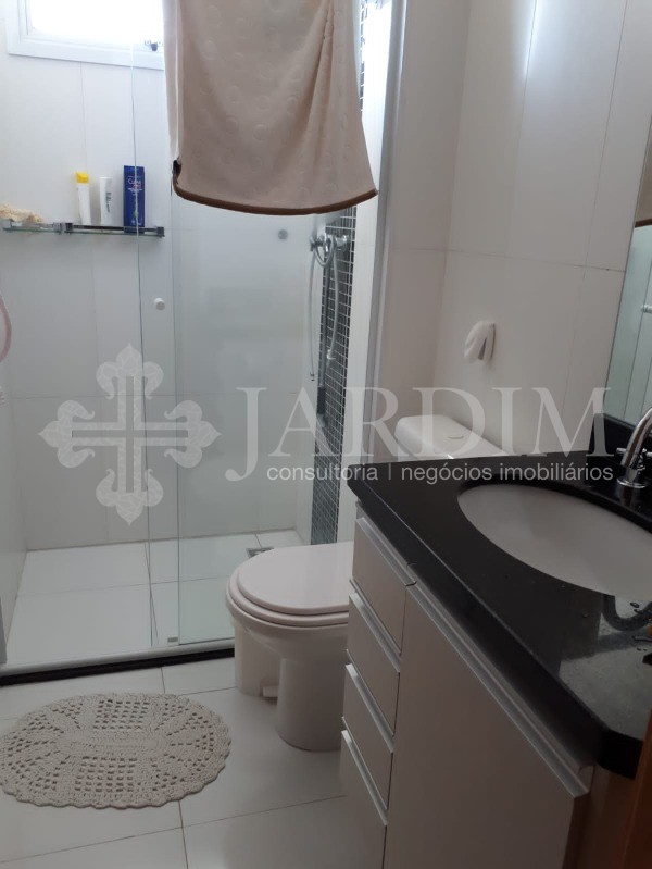 Apartamento à venda com 3 quartos, 140m² - Foto 10