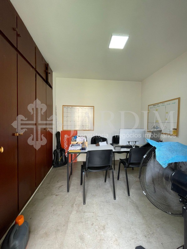 Casa à venda e aluguel com 2 quartos, 110m² - Foto 10