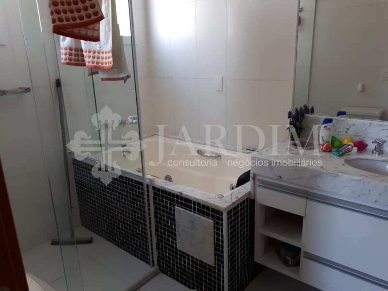 Apartamento à venda com 3 quartos, 140m² - Foto 12