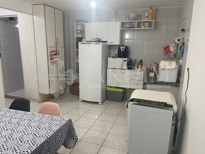 Casa à venda com 3 quartos, 207m² - Foto 27