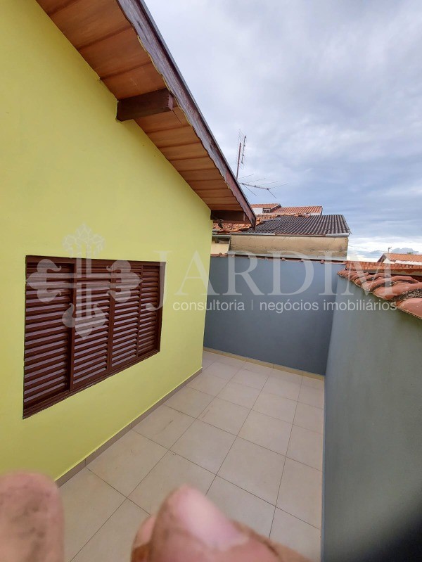 Casa à venda com 2 quartos, 125m² - Foto 16