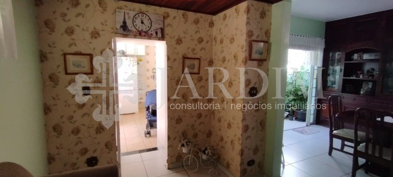 Casa à venda com 3 quartos, 350m² - Foto 16