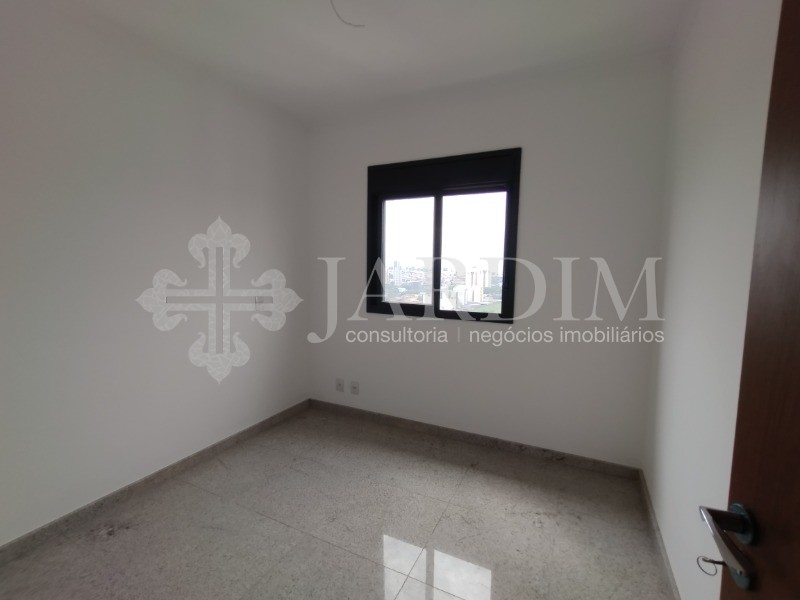 Apartamento à venda com 2 quartos, 100m² - Foto 13