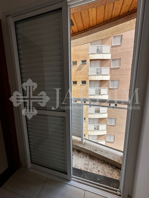 Apartamento à venda com 3 quartos, 98m² - Foto 27