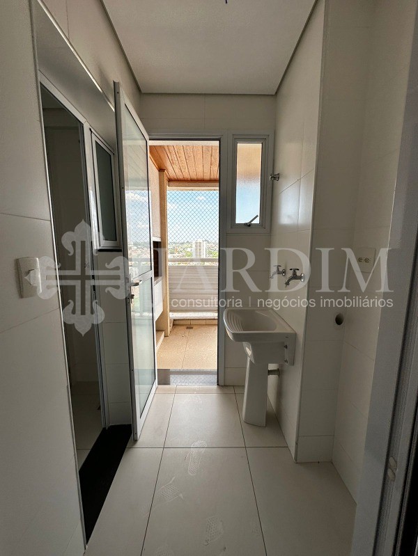 Apartamento à venda com 3 quartos, 98m² - Foto 14