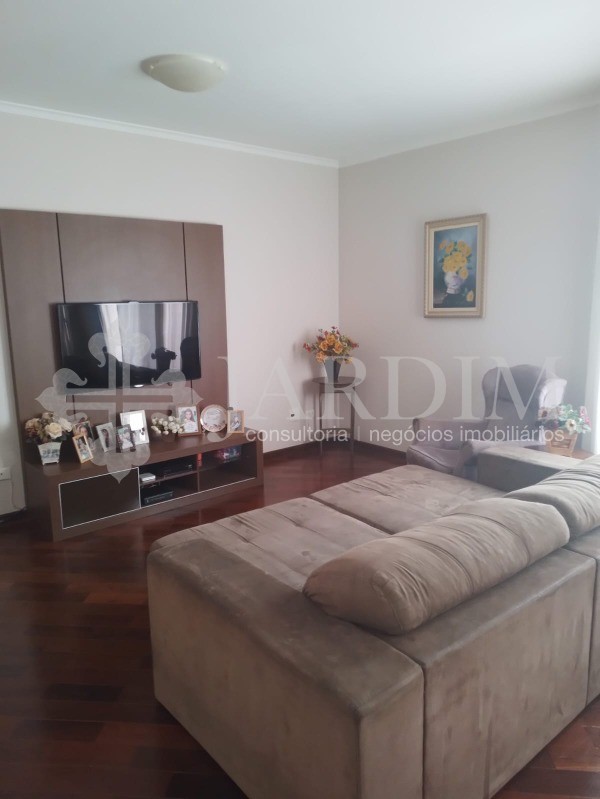 Apartamento à venda com 3 quartos, 117m² - Foto 2