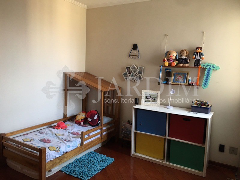 Apartamento à venda com 3 quartos, 130m² - Foto 12