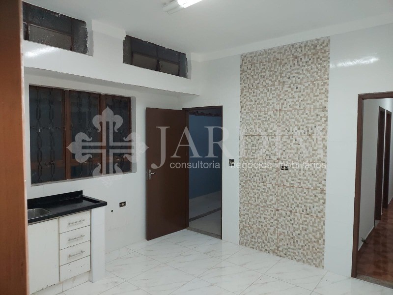 Casa à venda com 2 quartos, 125m² - Foto 17