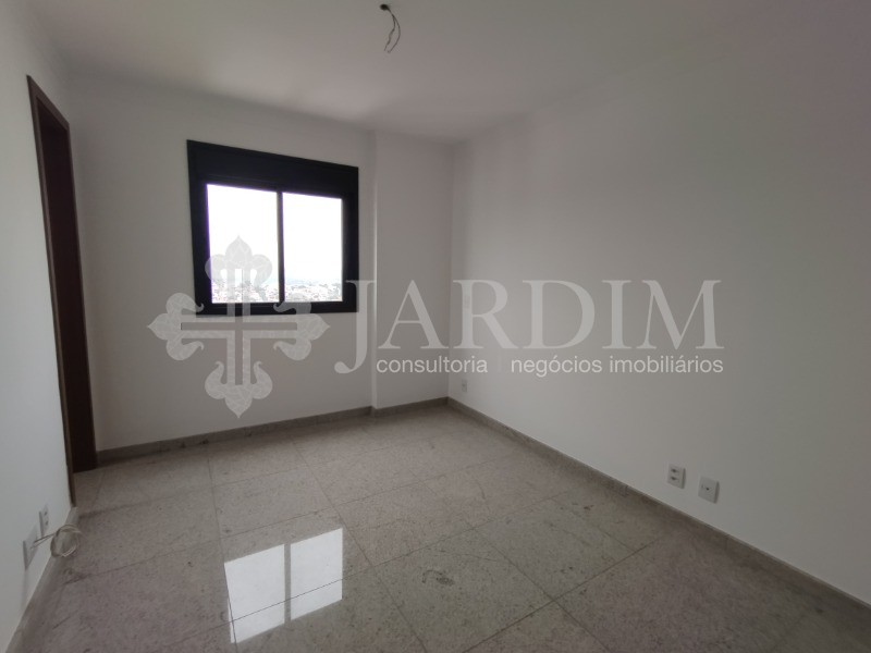 Apartamento à venda com 2 quartos, 100m² - Foto 20