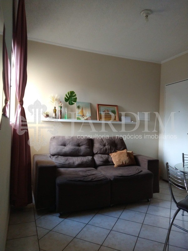 Apartamento à venda com 2 quartos, 47m² - Foto 3