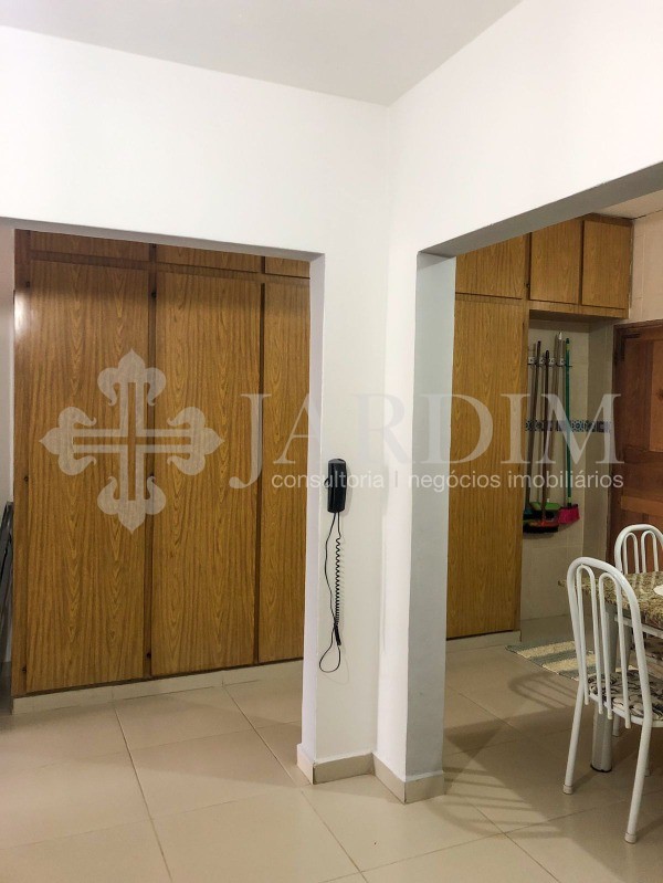 Casa à venda com 3 quartos, 207m² - Foto 12