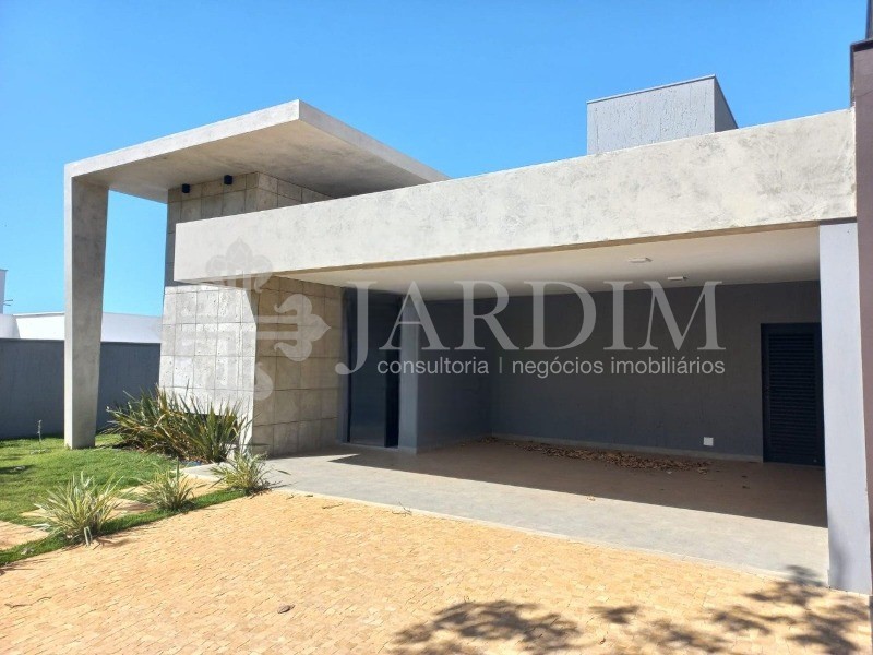 Casa de Condomínio à venda com 3 quartos, 485m² - Foto 1