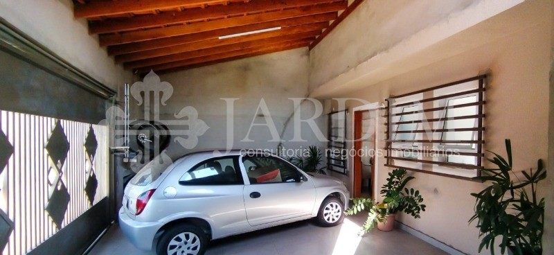 Casa à venda com 2 quartos, 282m² - Foto 2