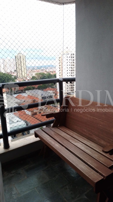 Apartamento à venda com 3 quartos, 117m² - Foto 19