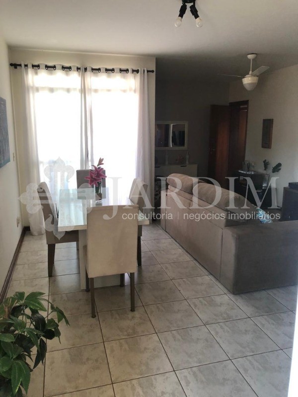 Apartamento à venda e aluguel com 2 quartos, 105m² - Foto 1