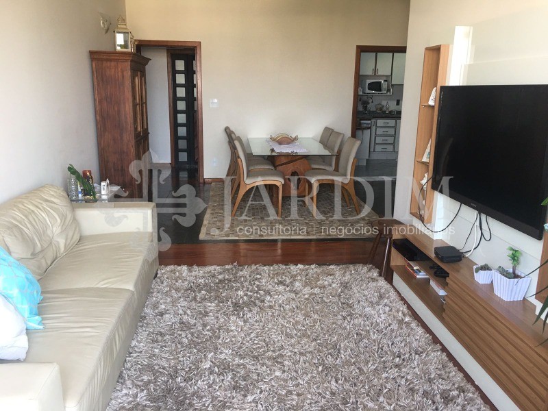 Apartamento à venda com 3 quartos, 130m² - Foto 6