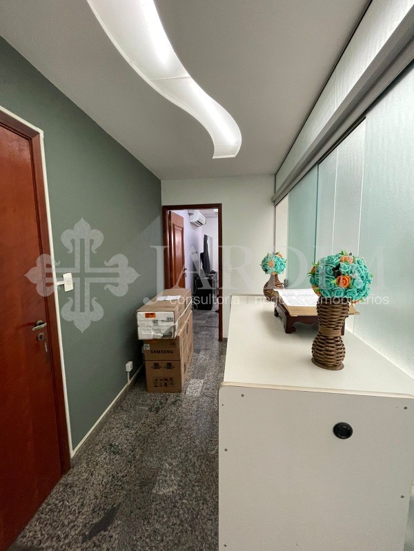 Casa à venda e aluguel com 6 quartos, 250m² - Foto 41