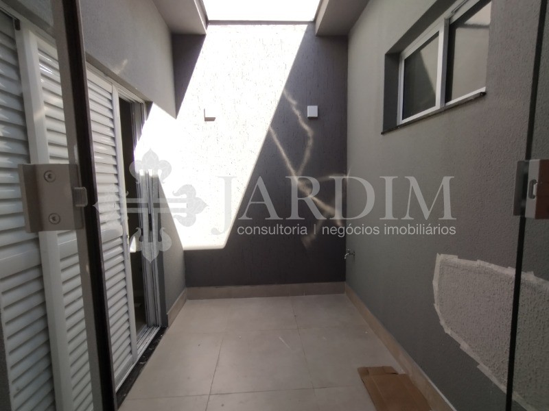 Casa à venda com 3 quartos, 250m² - Foto 15