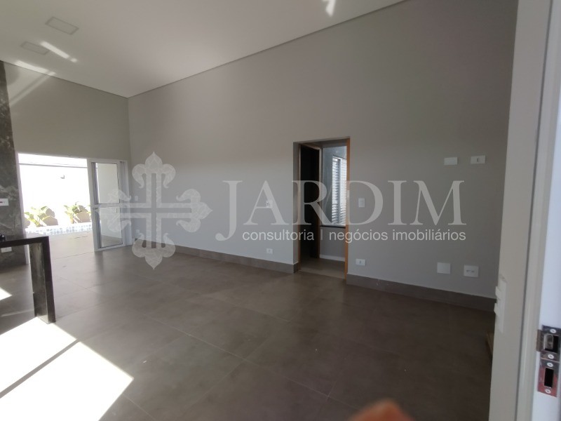 Casa à venda com 3 quartos, 250m² - Foto 7