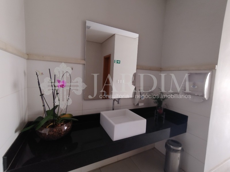 Apartamento para alugar com 2 quartos, 151m² - Foto 46