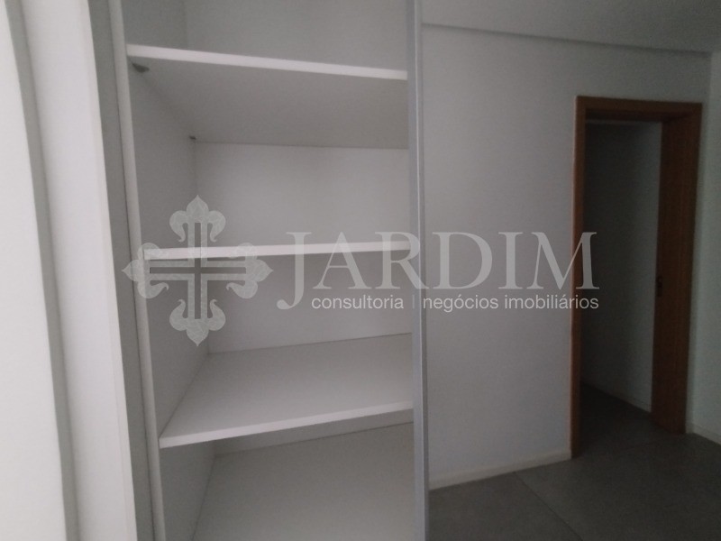 Apartamento para alugar com 2 quartos, 151m² - Foto 17