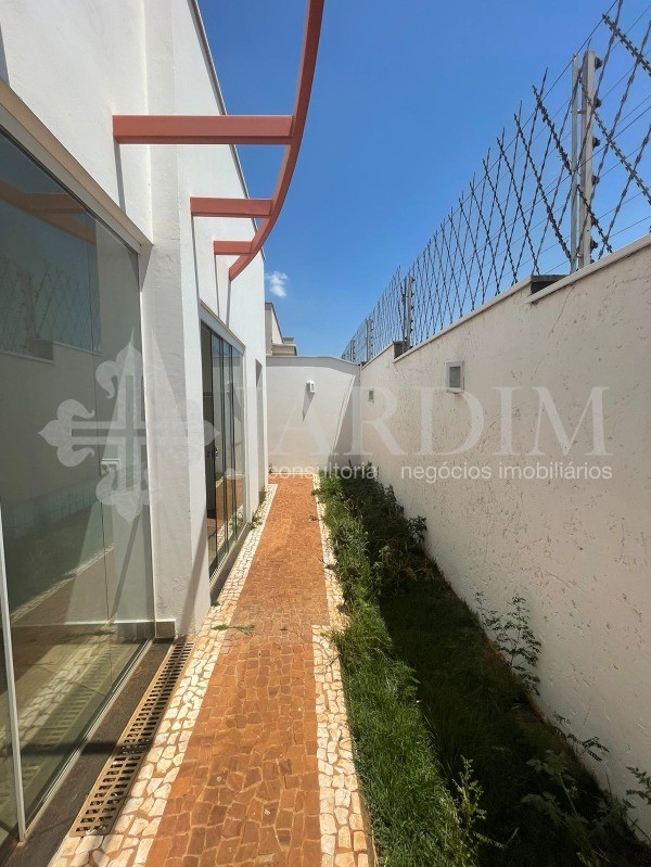 Casa de Condomínio à venda com 2 quartos, 262m² - Foto 47