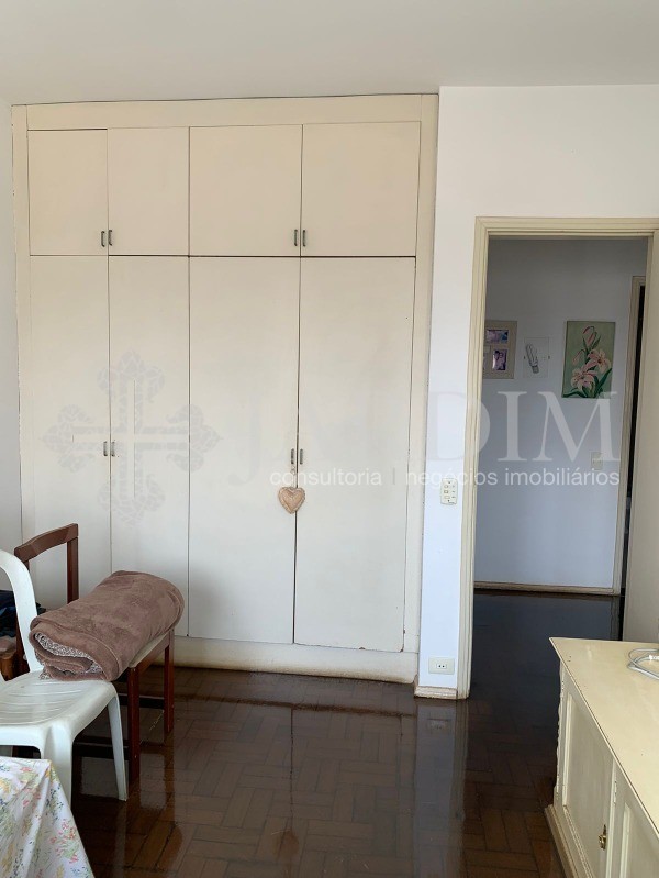 Apartamento à venda com 3 quartos, 157m² - Foto 6