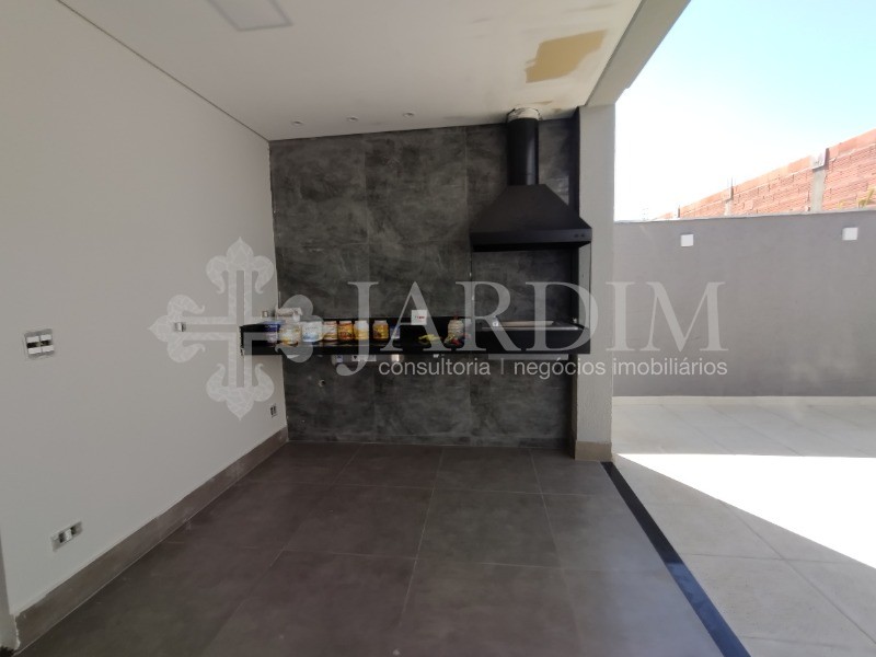 Casa à venda com 3 quartos, 250m² - Foto 27