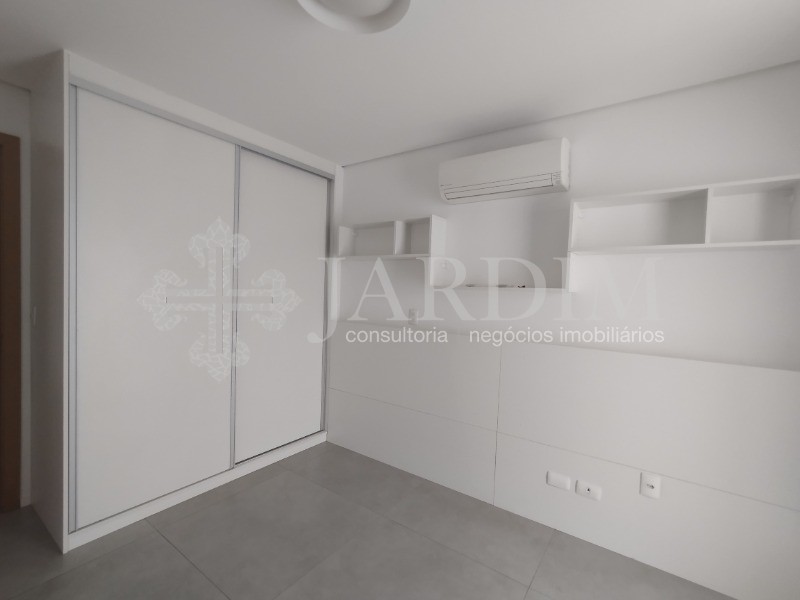 Apartamento para alugar com 2 quartos, 151m² - Foto 28