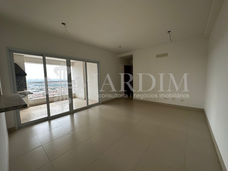 Apartamento à venda com 3 quartos, 86m² - Foto 1