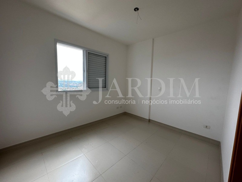 Apartamento à venda com 3 quartos, 86m² - Foto 17