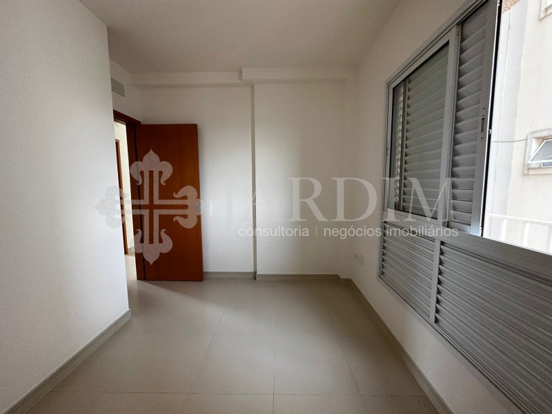 Apartamento à venda com 3 quartos, 86m² - Foto 19