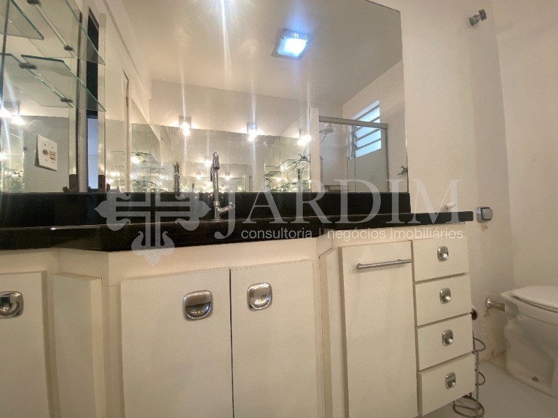 Apartamento à venda e aluguel com 3 quartos, 123m² - Foto 11