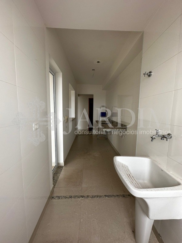 Apartamento à venda com 3 quartos, 86m² - Foto 4