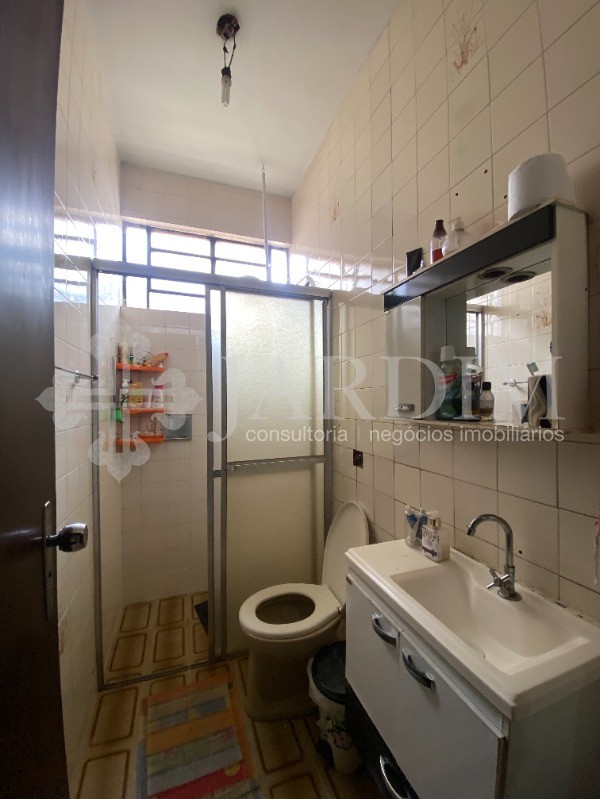 Casa à venda com 3 quartos, 260m² - Foto 8